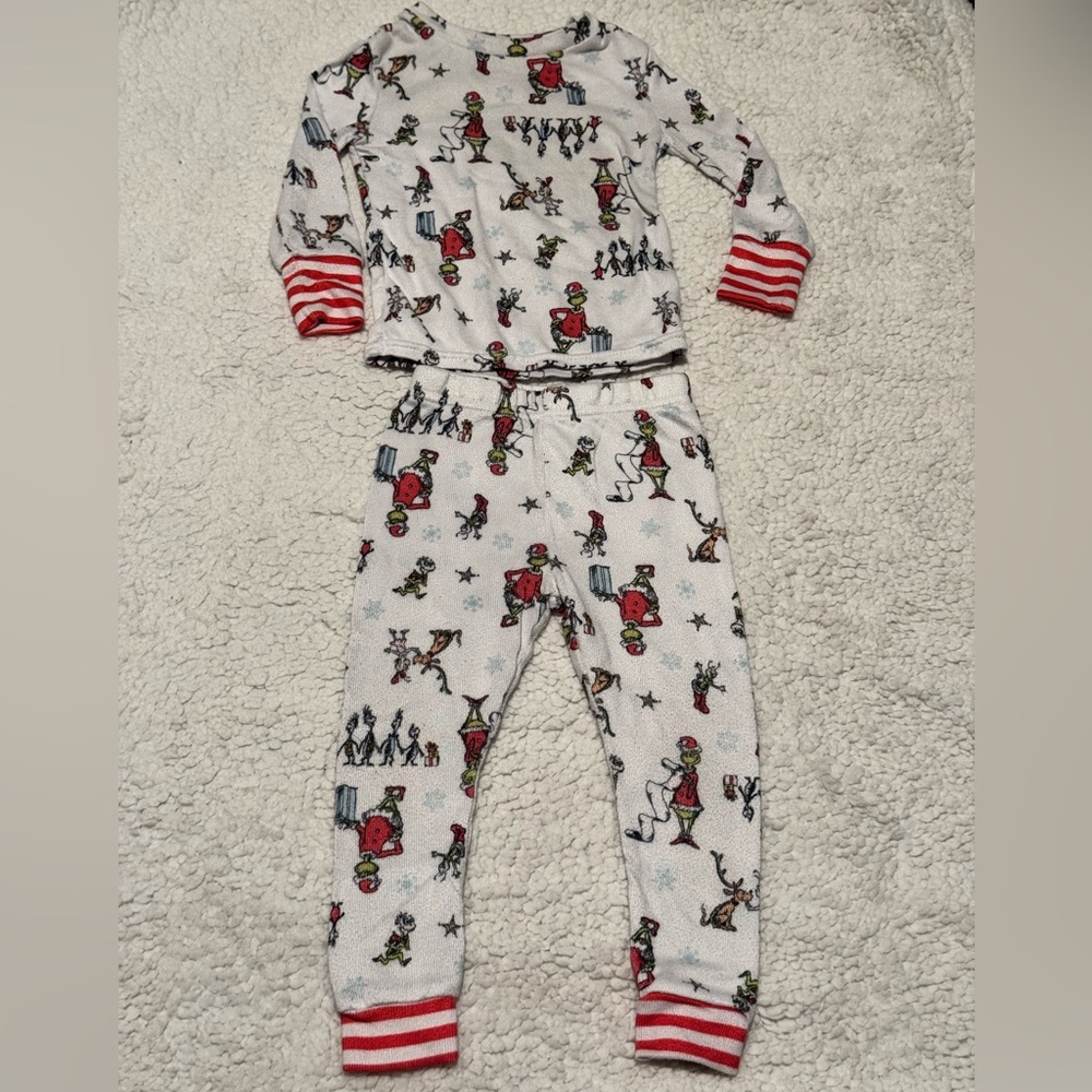 THE GRINCH Kids Festive Pajama Set - White with Red Stripes